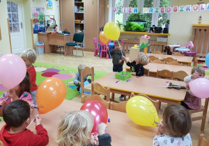 Dzień Przedszkolaka - zabawy z balonami